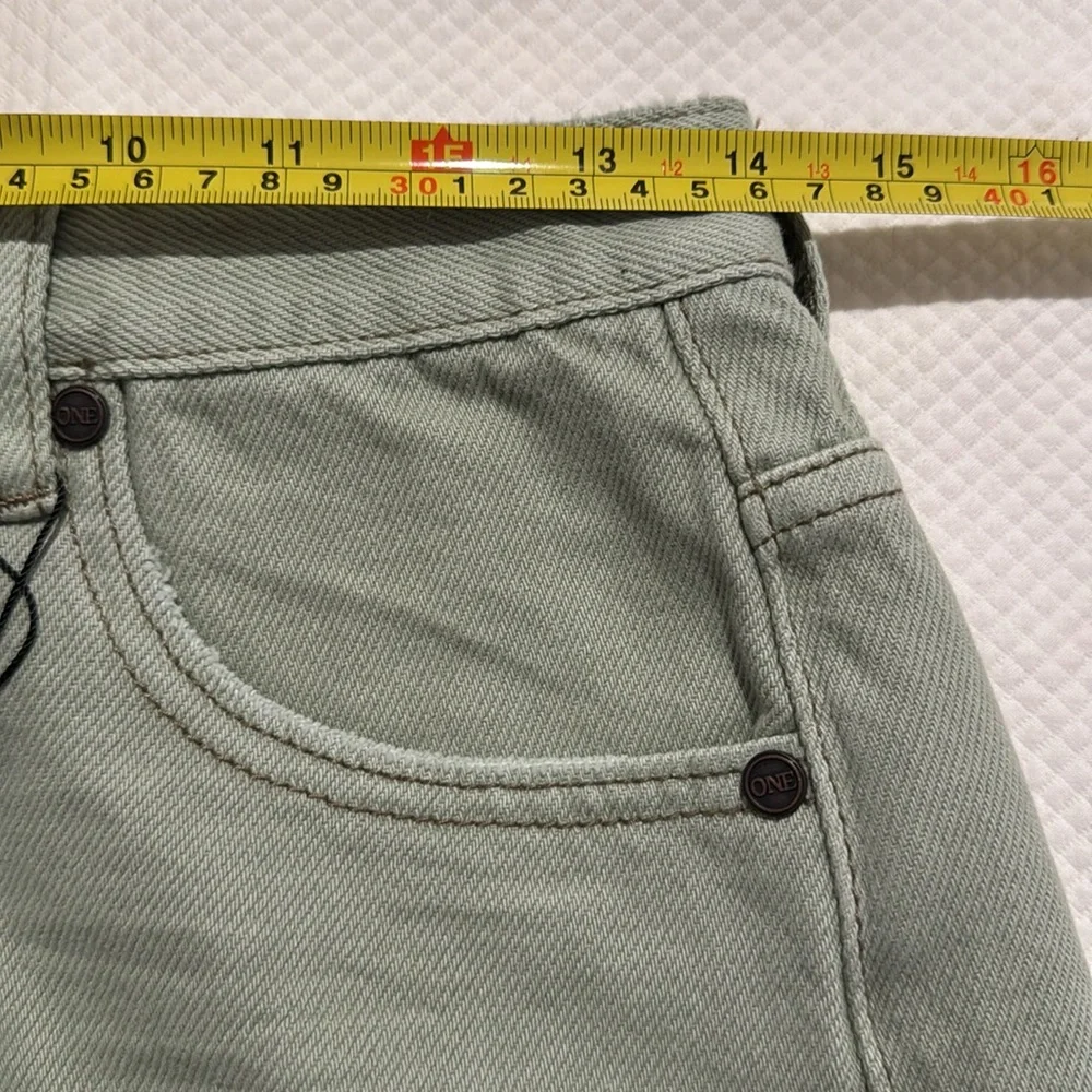 ONE TEASPOON ROLLERS NWT Fade Kahki Size 24 SHORTS!!!